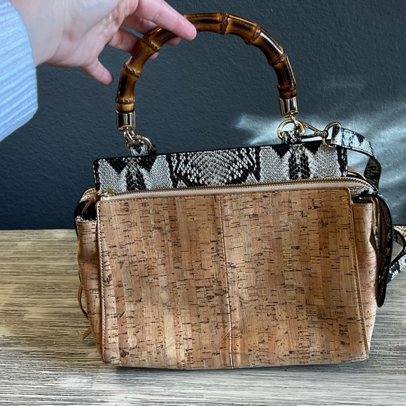 EXCELLENT CONDITION!!! Elaine Turner Snakeskin, Cork & Bamboo Shoulder Bag - Picture 6 of 11